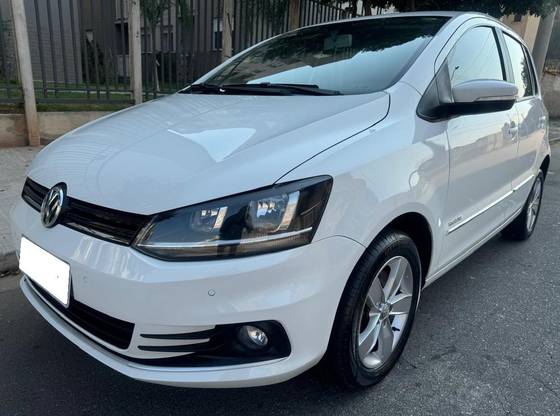 VOLKSWAGEN FOX 1.6 MSI HIGHLINE 16V FLEX 4P MANUAL